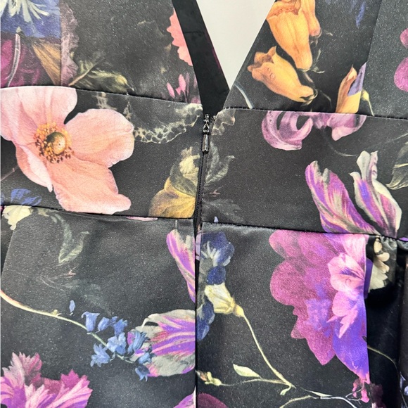 Almost new Cynthia Rowley Cocktail Dress. Worn once to an event. - Picture 8 of 9